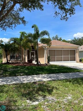 515 Deer Run, Port St Lucie, FL 34953