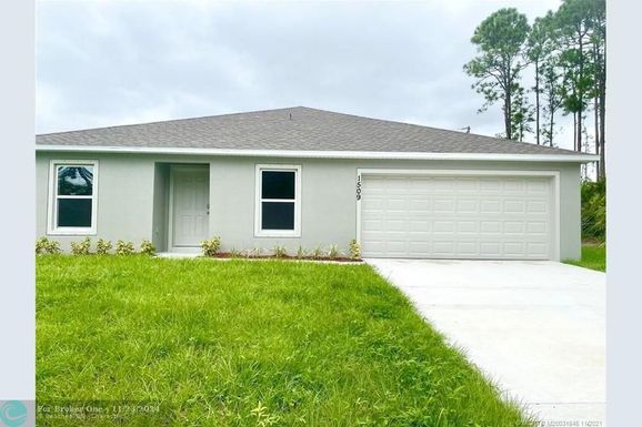 1509 Bermel Ave, Port St Lucie, FL 34953