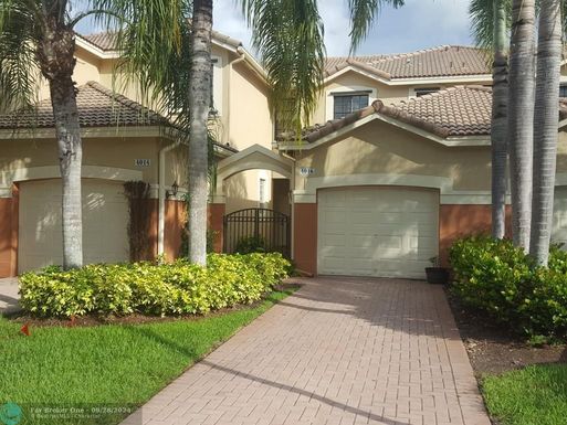 4016 Peppertree Dr, Weston, FL 33332