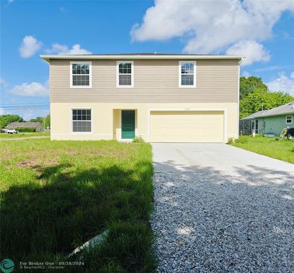 9305 100th Ct, Vero Beach, FL 32967