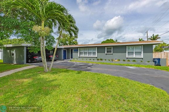 27280 166th Ave, Homestead, FL 33031