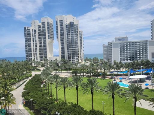 19370 Collins Ave, Sunny Isles Beach, FL 33160