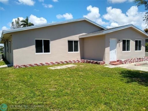 121 11th Ave, Dania Beach, FL 33004