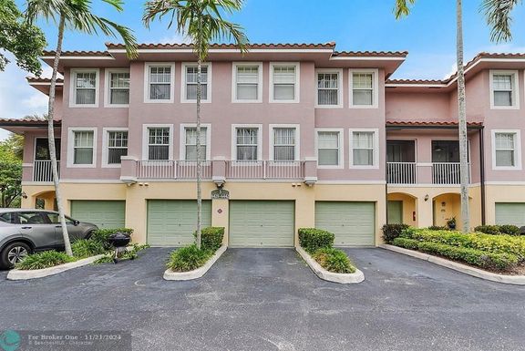 6440 Sample Rd, Coral Springs, FL 33067