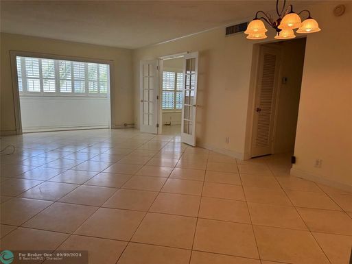 6750 21st Rd, Fort Lauderdale, FL 33308