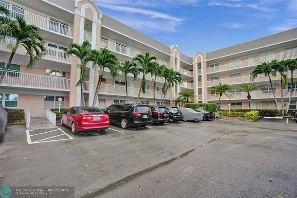 2580 103rd Ave, Sunrise, FL 33322