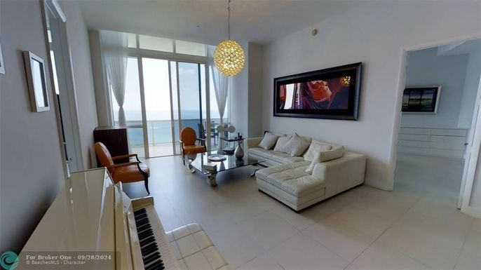 15901 Collins Ave, Sunny Isles Beach, FL 33160