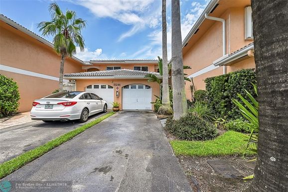 3291 44th St, Fort Lauderdale, FL 33309