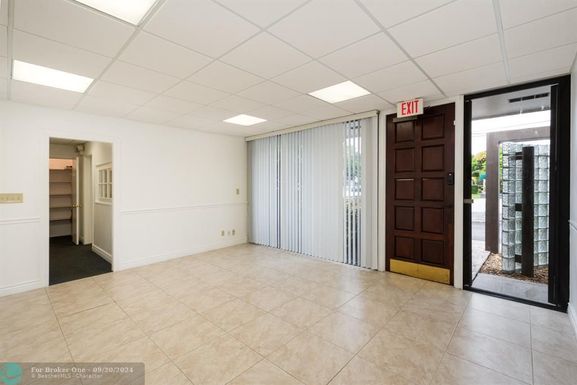 808 20th Ave, Fort Lauderdale, FL 33304