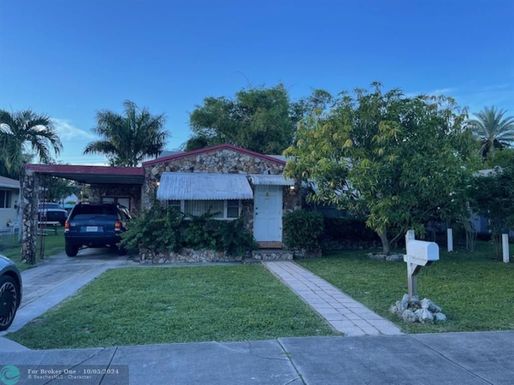 2523 Scott St, Hollywood, FL 33020