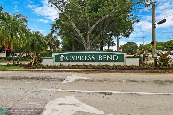 2216 Cypress Bend Dr, Pompano Beach, FL 33069