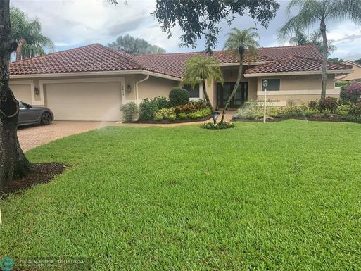 5015 104th Way, Coral Springs, FL 33076