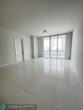 16001 Collins Ave, Sunny Isles Beach, FL 33160