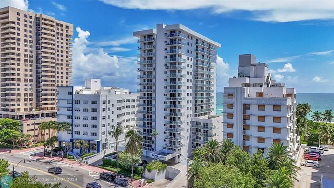 2457 Collins Ave, Miami Beach, FL 33140