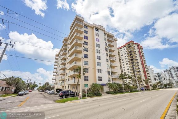 1401 OCEAN DR, Hollywood, FL 33019