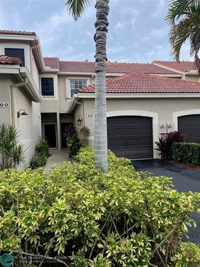 790 Sorrento Dr, Weston, FL 33326