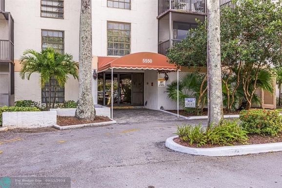 5550 44th St, Fort Lauderdale, FL 33319