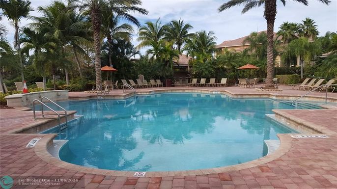 3760 Mediterranean Ln, Jensen Beach, FL 34957