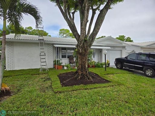 1025 90th Way, Plantation, FL 33322