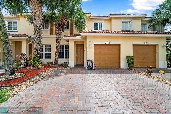 3254 32nd Ter, Oakland Park, FL 33309