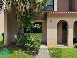 4 Matador Ln, Davie, FL 33324