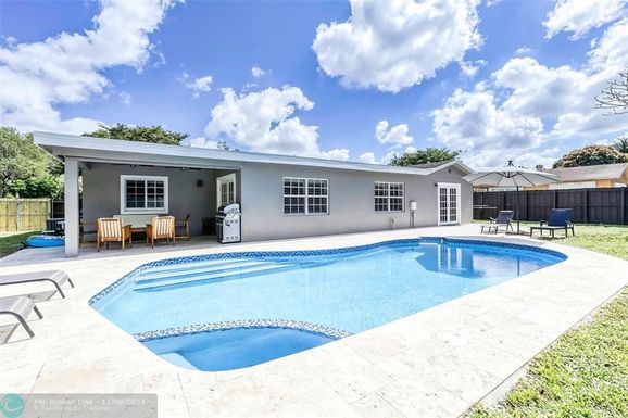 6731 29th Ave, Fort Lauderdale, FL 33309