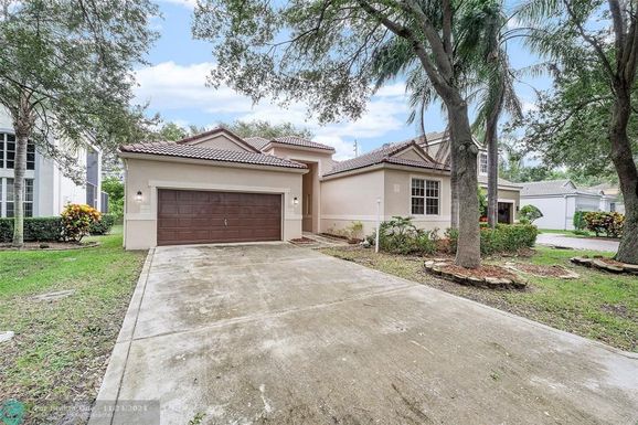 6319 80TH DR, Parkland, FL 33067