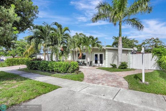 5332 15th Ave, Pompano Beach, FL 33064