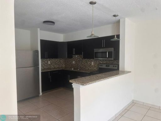 2500 18th Ter, Fort Lauderdale, FL 33315