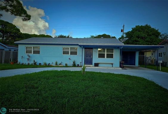 109 9th Ave, Deerfield Beach, FL 33441