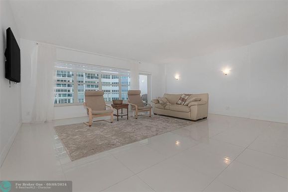 3750 Galt Ocean Dr, Fort Lauderdale, FL 33308