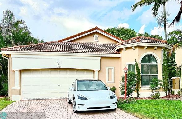 5836 120th Ave, Coral Springs, FL 33076