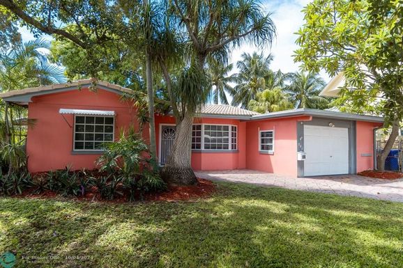 381 14th Ave, Pompano Beach, FL 33060