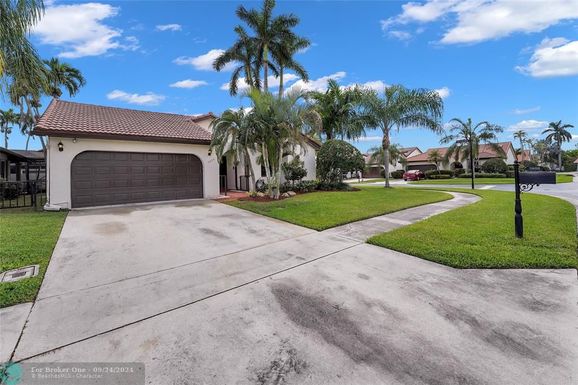 7850 Villa Nova Drive, Boca Raton, FL 33433