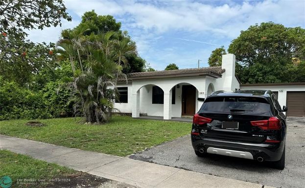 1305 2nd Ave, Fort Lauderdale, FL 33311