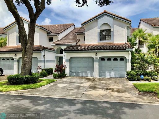 5419 Firenze Dr, Boynton Beach, FL 33437