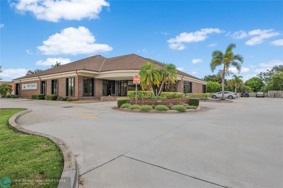 665 APOLLO BLVD, Other City - In The State Of Florida, FL 32901