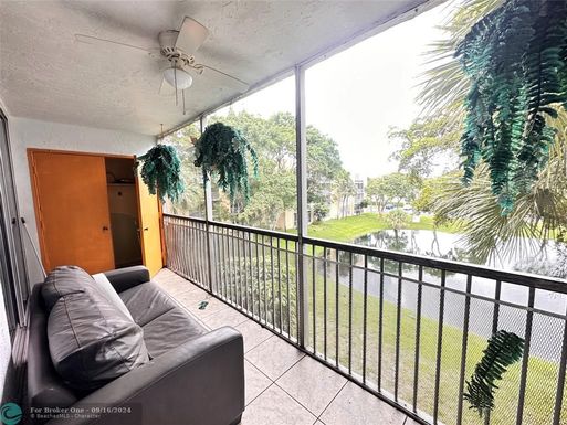 3121 47th Ter, Lauderdale Lakes, FL 33319