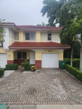 6621 49TH CT, Davie, FL 33314