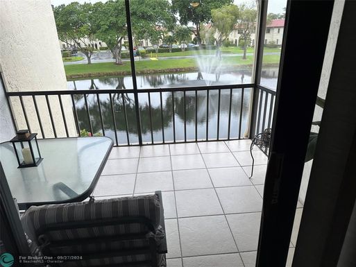 21218 Lago Cir, Boca Raton, FL 33433