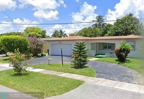 3541 23rd St, Lauderdale Lakes, FL 33311