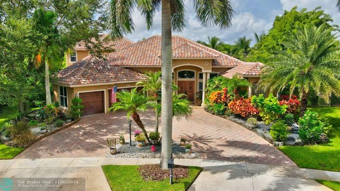 21792 Marigot Dr, Boca Raton, FL 33428