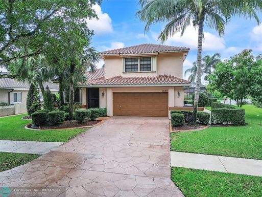 6222 54th Dr, Coral Springs, FL 33067