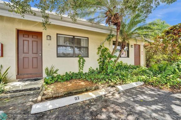 1455 Holly Heights Dr, Fort Lauderdale, FL 33304