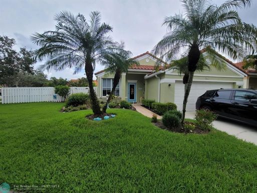 967 Savannah Falls Dr, Weston, FL 33327