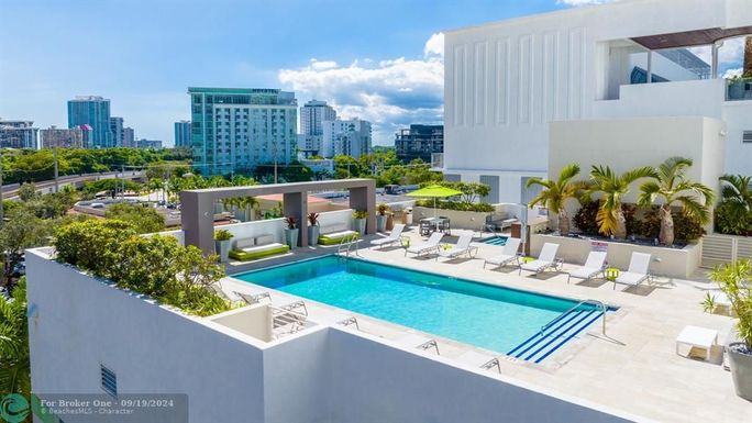 110 12 Street, Miami, FL 33130