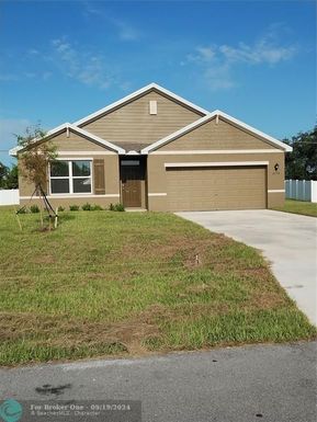 1197 Stewart Rd, Port St Lucie, FL 34952