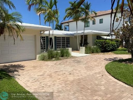 371 10th St, Pompano Beach, FL 33060