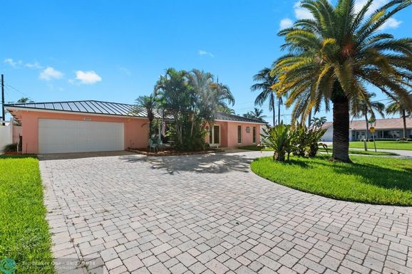 4400 25th Ave, Lighthouse Point, FL 33064