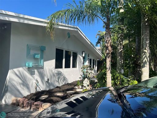 421 21st Ct, Wilton Manors, FL 33305